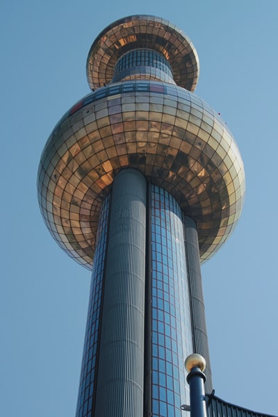 蓝色建筑